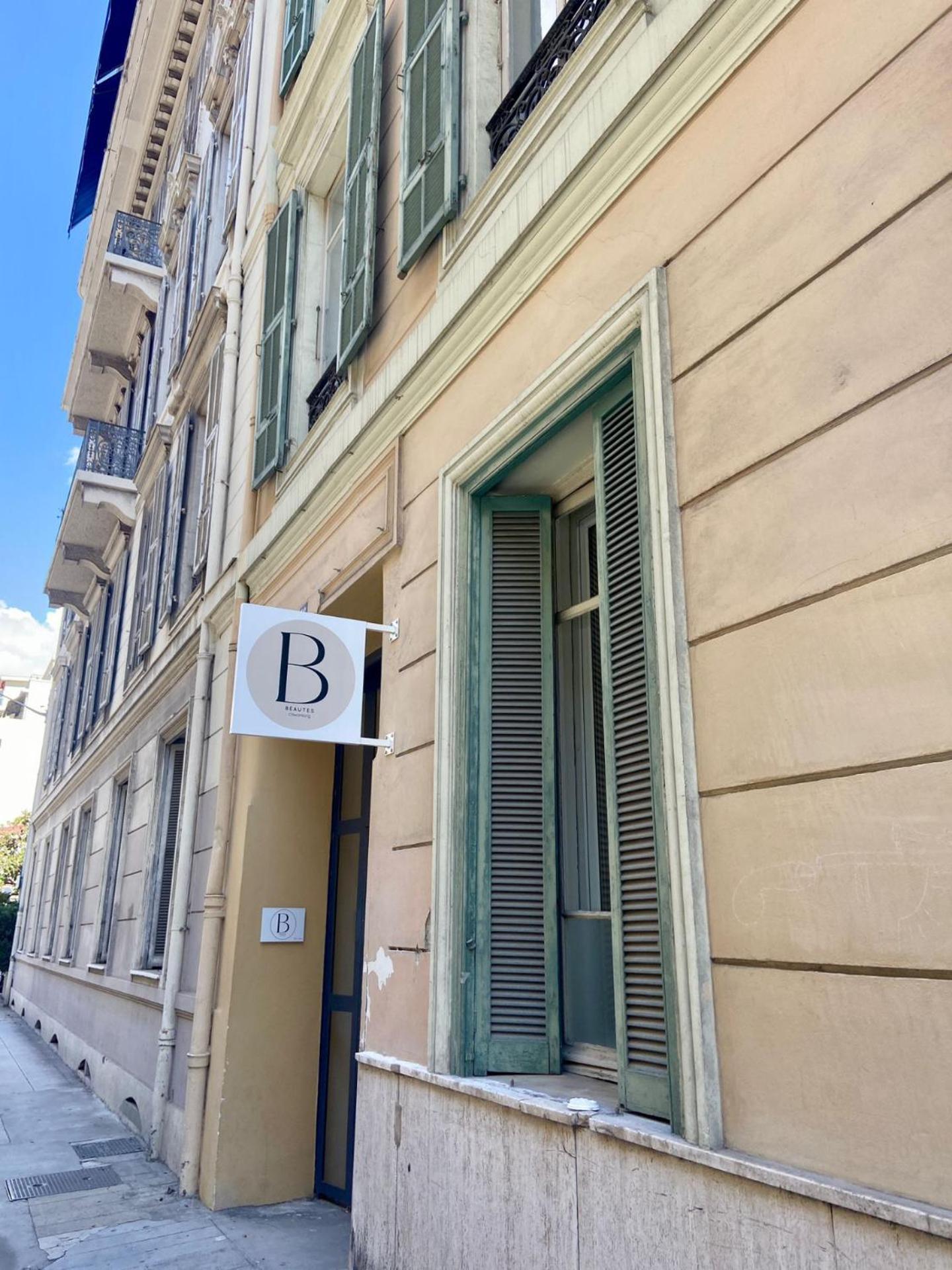 Apartment Beautes Fshh *